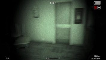 Spoopy scary game night! Outlast 2 blind playthrough