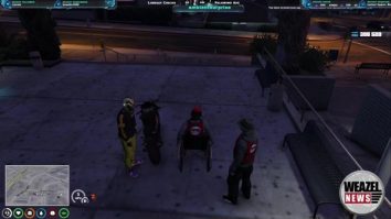 Easy  safe a mil from Adverts / Pepe LaBuff-Purple Hood /  JustRP WL
