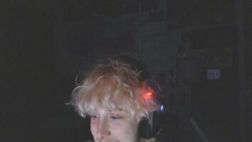 🔴BACK ON TERRARIA🔴4 CLASSES🔴HOP IN!🔴 Sport Marathon! 🔵!DISCORD💜COMMUNITY💜  ✝️ !youtube  !tiktok YIPPY!!